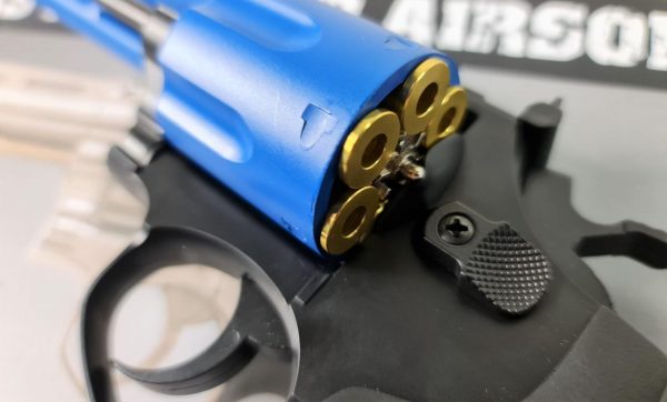 Two Tone HFC Gas 6 inch Polymer Revolver - Blue - Image 4