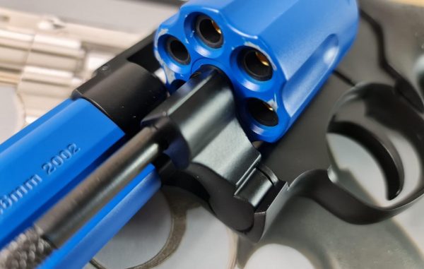 Two Tone HFC Gas 6 inch Polymer Revolver - Blue - Image 5