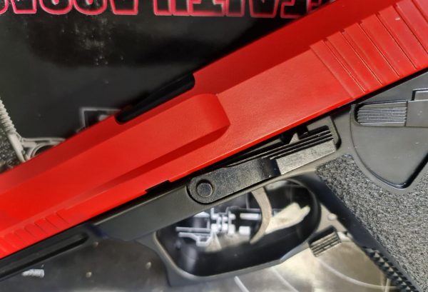 Two Tone HFC MK23 Non Blow Back Airsoft Pistol - Red - Image 2