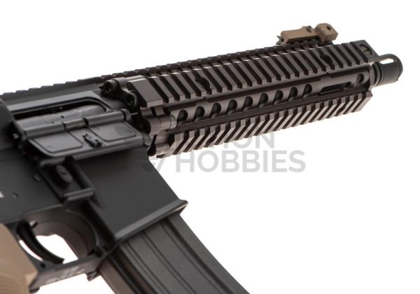 E&C M4 MK18 MOD 9 Inch QR 1.0 EGV AEG - Tan/Black - Image 3