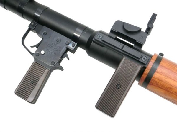 Arrow Dynamics RPG-7 Airsoft Grenade Launcher - Uses 40mm Airsoft Grenades - Image 3