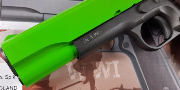 Two Tone KWC 1911 co2 Gas Pistol - Green - Image 5