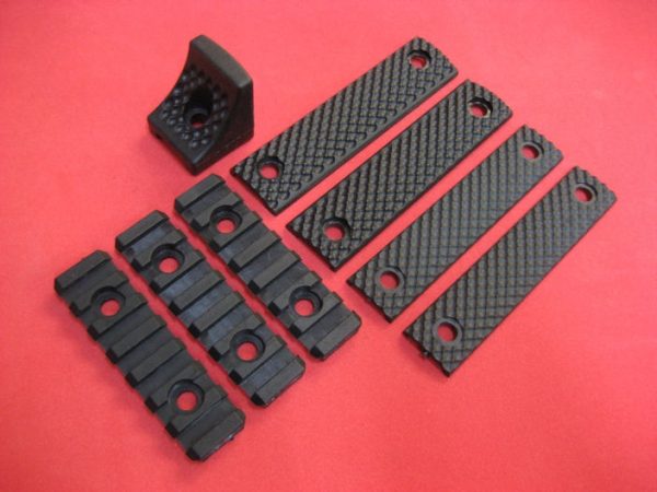 E&C Airsoft SR-16 URX3 Polymer Rail Set